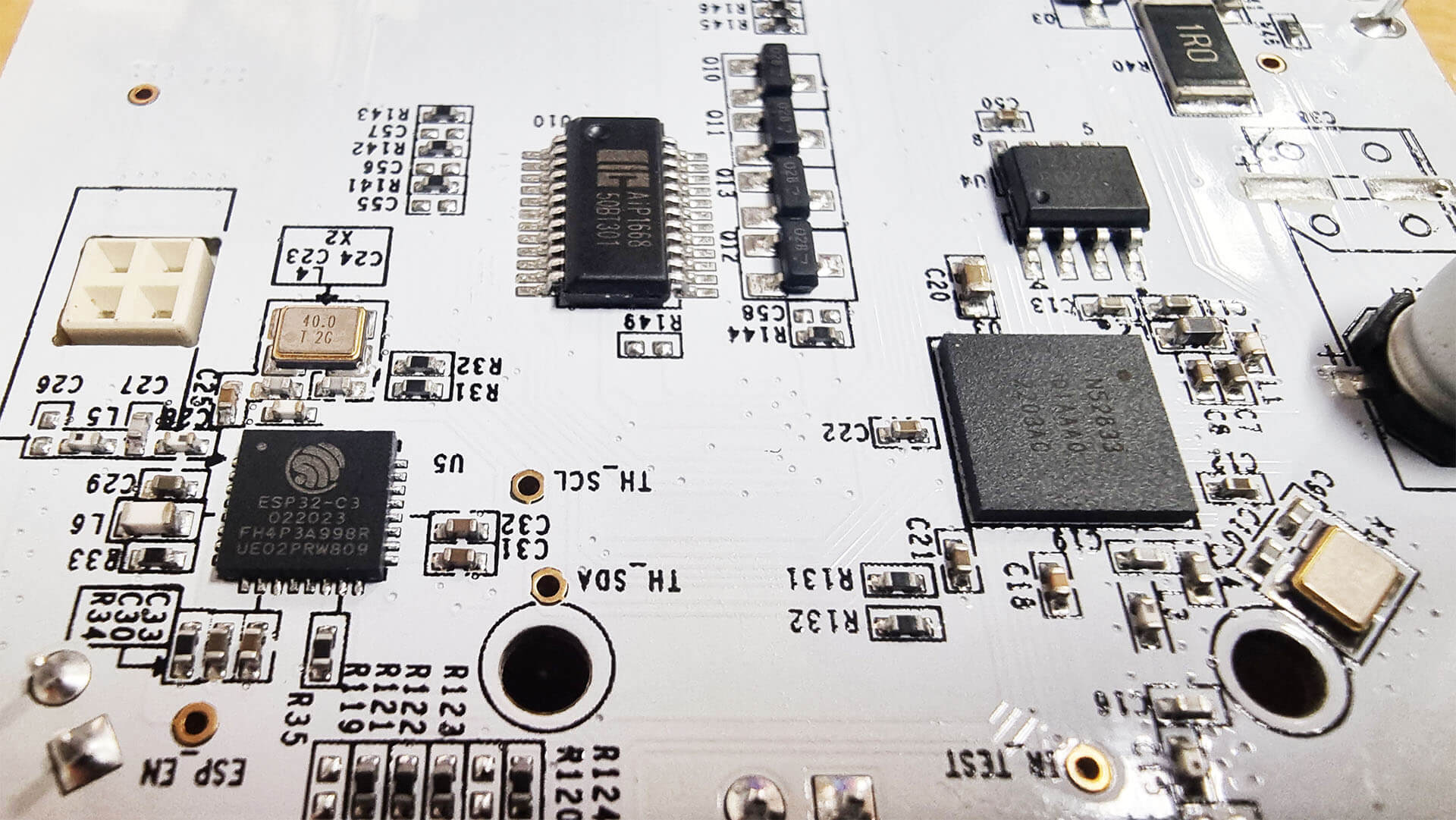 SwitchBot Matter Hub 2 Open Main PCB ESP32-C3