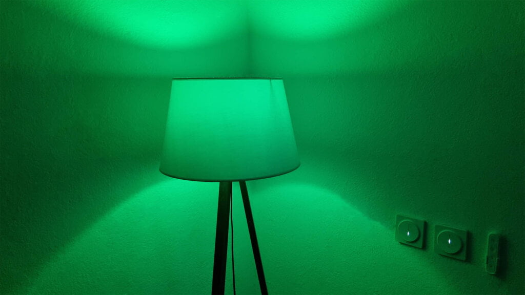 Zemismart Matter Smart Bulb ZML2 Green